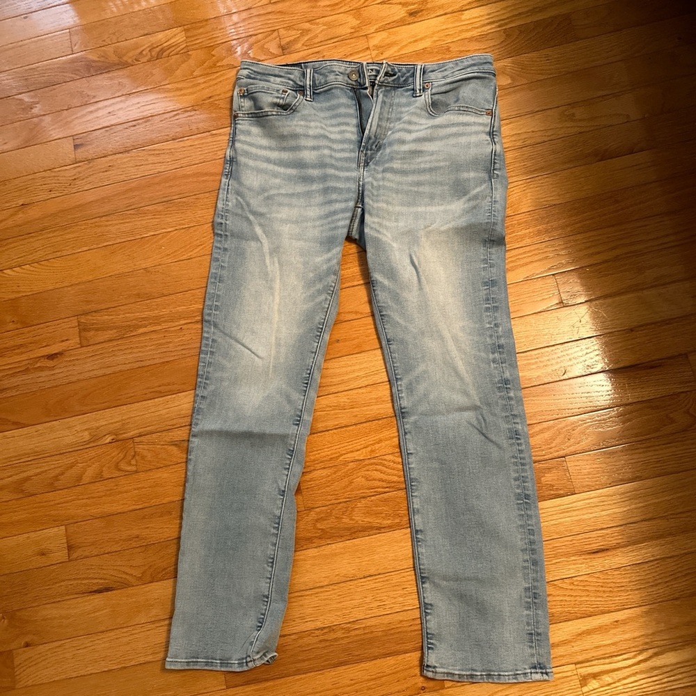 American Eagle Blue Jeans for Men (34x32)